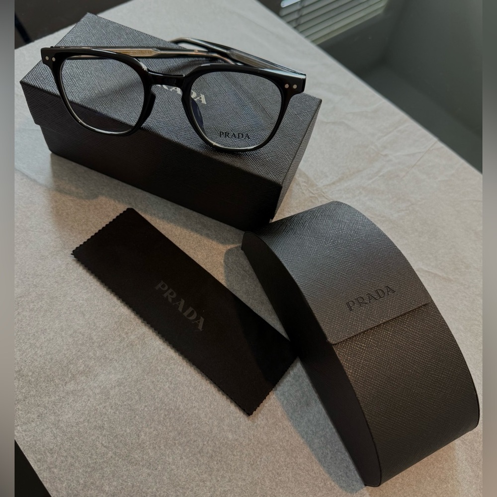 Black Designer Style Blue Light Glasses w/ Case, Box & Cloth - Picture 2 of 5